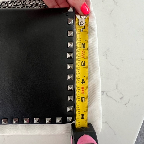 Valentino Rockstud clutch black and silver with chain - Picture 7 of 9